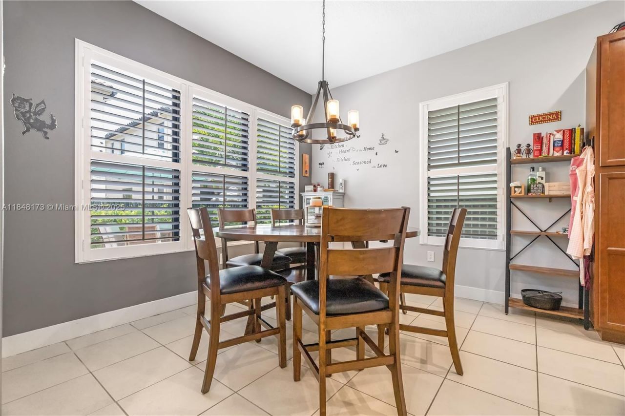 3345 W 95th Ter, Hialeah, FL 33018 Photo