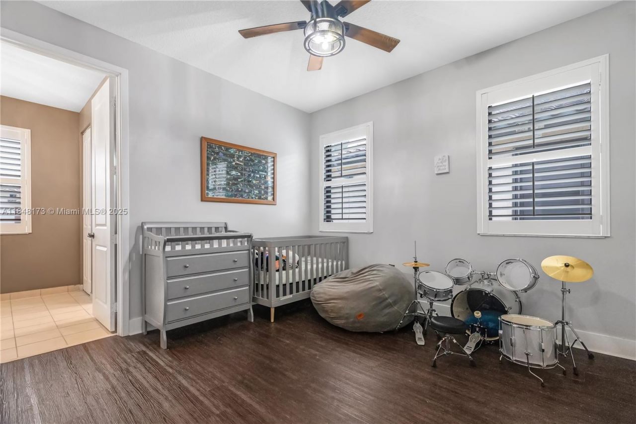 3345 W 95th Ter, Hialeah, FL 33018 Photo