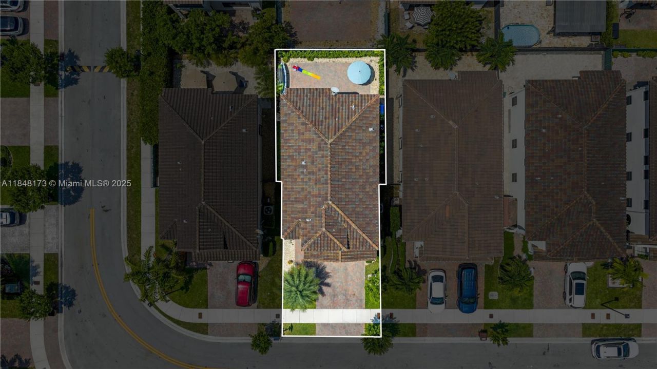 3345 W 95th Ter, Hialeah, FL 33018 Photo