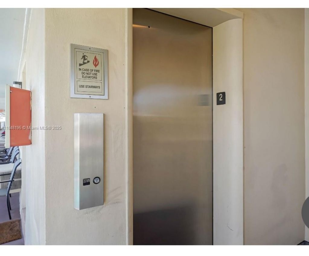 900 Atlantic Shores Blvd, Unit 215, Hallandale Beach, FL 33009 Photo