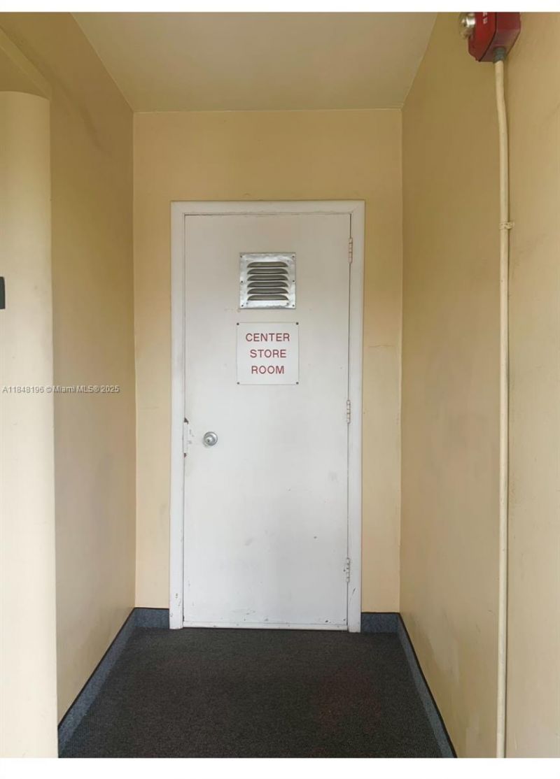 900 Atlantic Shores Blvd, Unit 215, Hallandale Beach, FL 33009 Photo