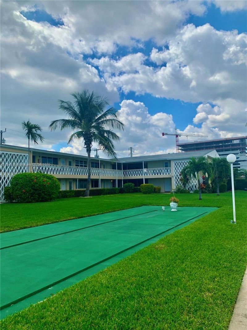 900 Atlantic Shores Blvd, Unit 215, Hallandale Beach, FL 33009 Photo