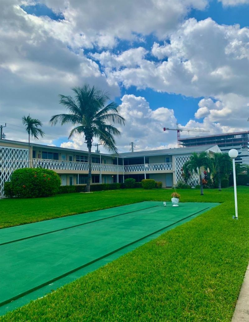 900 Atlantic Shores Blvd, Unit 215, Hallandale Beach, FL 33009 Photo