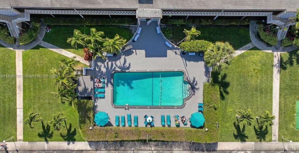 900 Atlantic Shores Blvd, Unit 215, Hallandale Beach, FL 33009 Photo