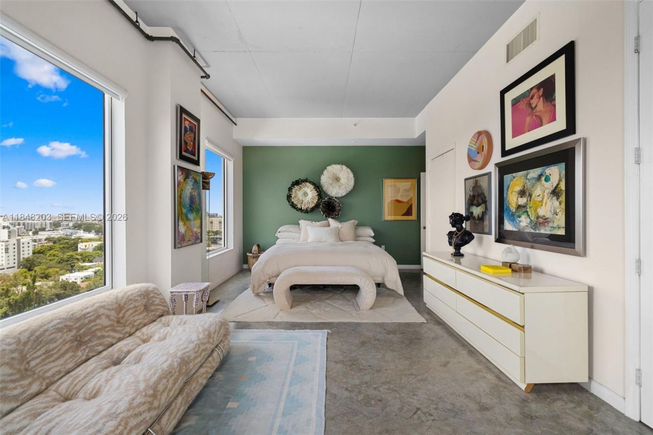 10 SW South River Dr, Unit 1614, Miami, FL 33130 Photo