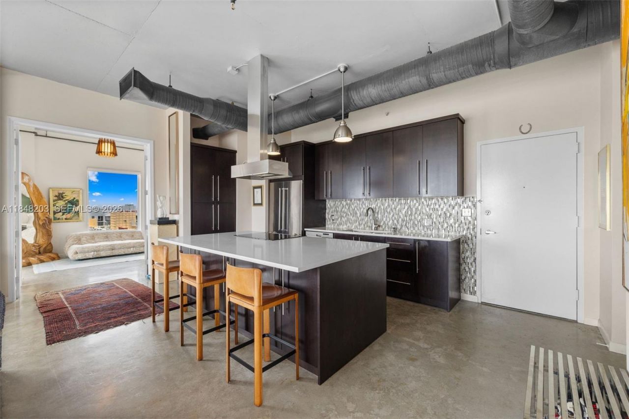 10 SW South River Dr, Unit 1614, Miami, FL 33130 Photo