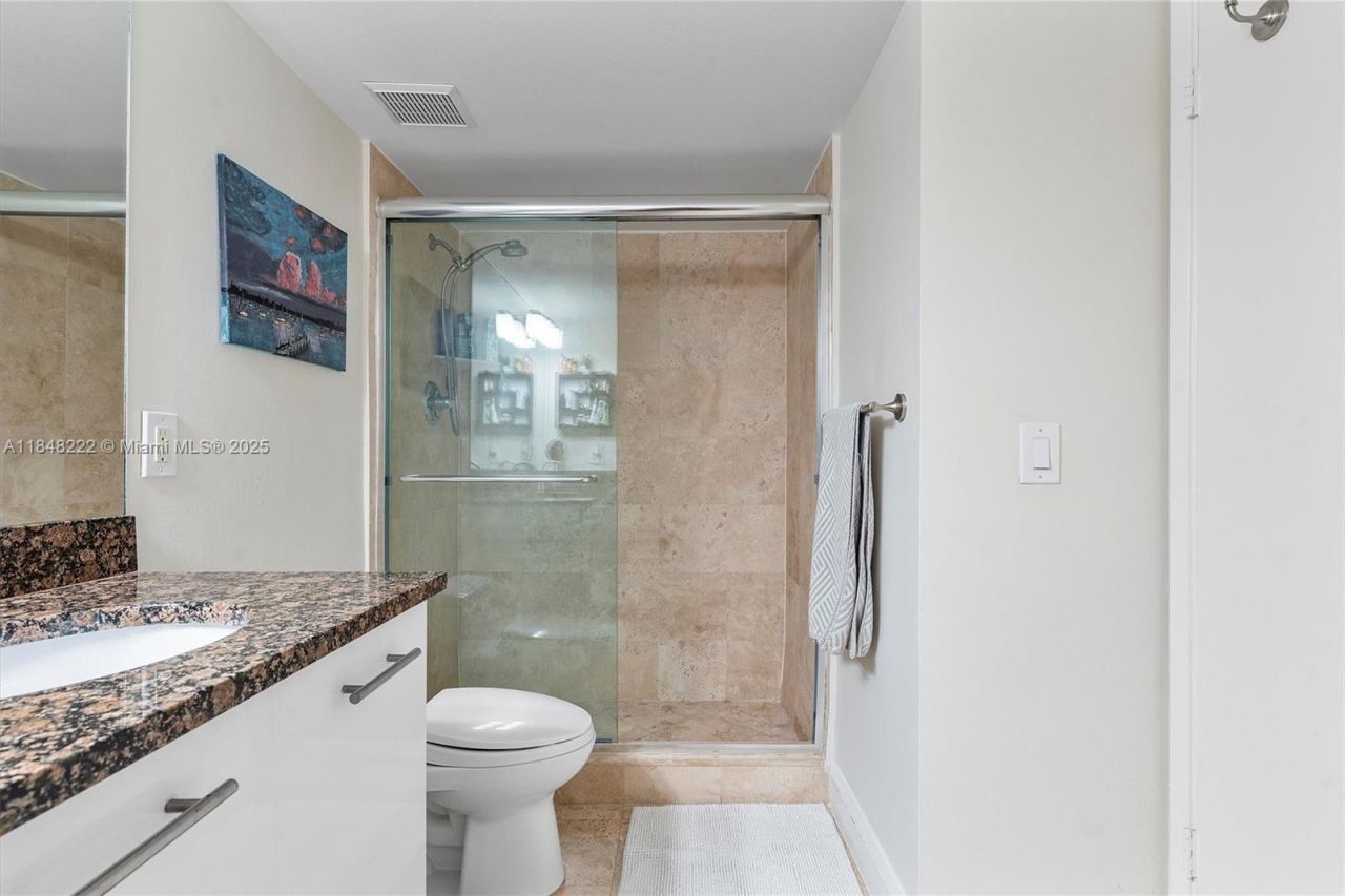 3300 NE 191st St, Unit 1213, Aventura, FL 33180 Photo