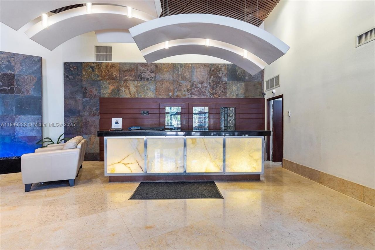 3300 NE 191st St, Unit 1213, Aventura, FL 33180 Photo