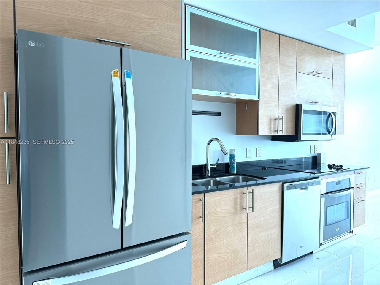 60 SW 13th St, Unit 3408, Miami, FL 33130 Photo