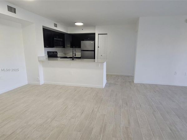 2021 Renaissance Blvd, Unit 104, Miramar, FL 33025