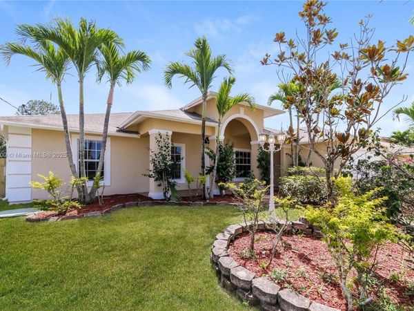 3301 SW Mcmullen St, Port St. Lucie, FL 34953