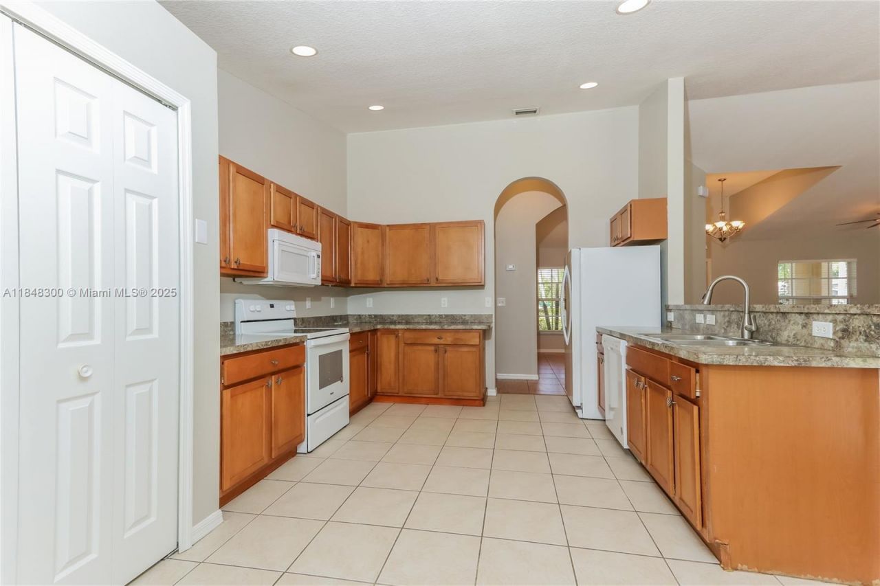 3301 SW Mcmullen St, Port Saint Lucie, FL 34953 Photo