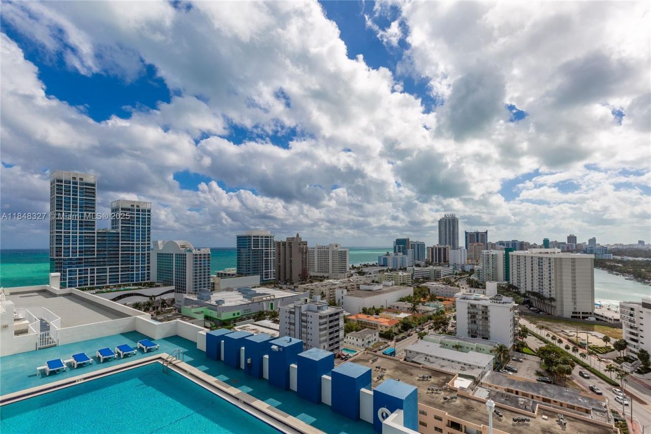 401 69th St, Unit 1204, Miami Beach, FL 33141 Photo