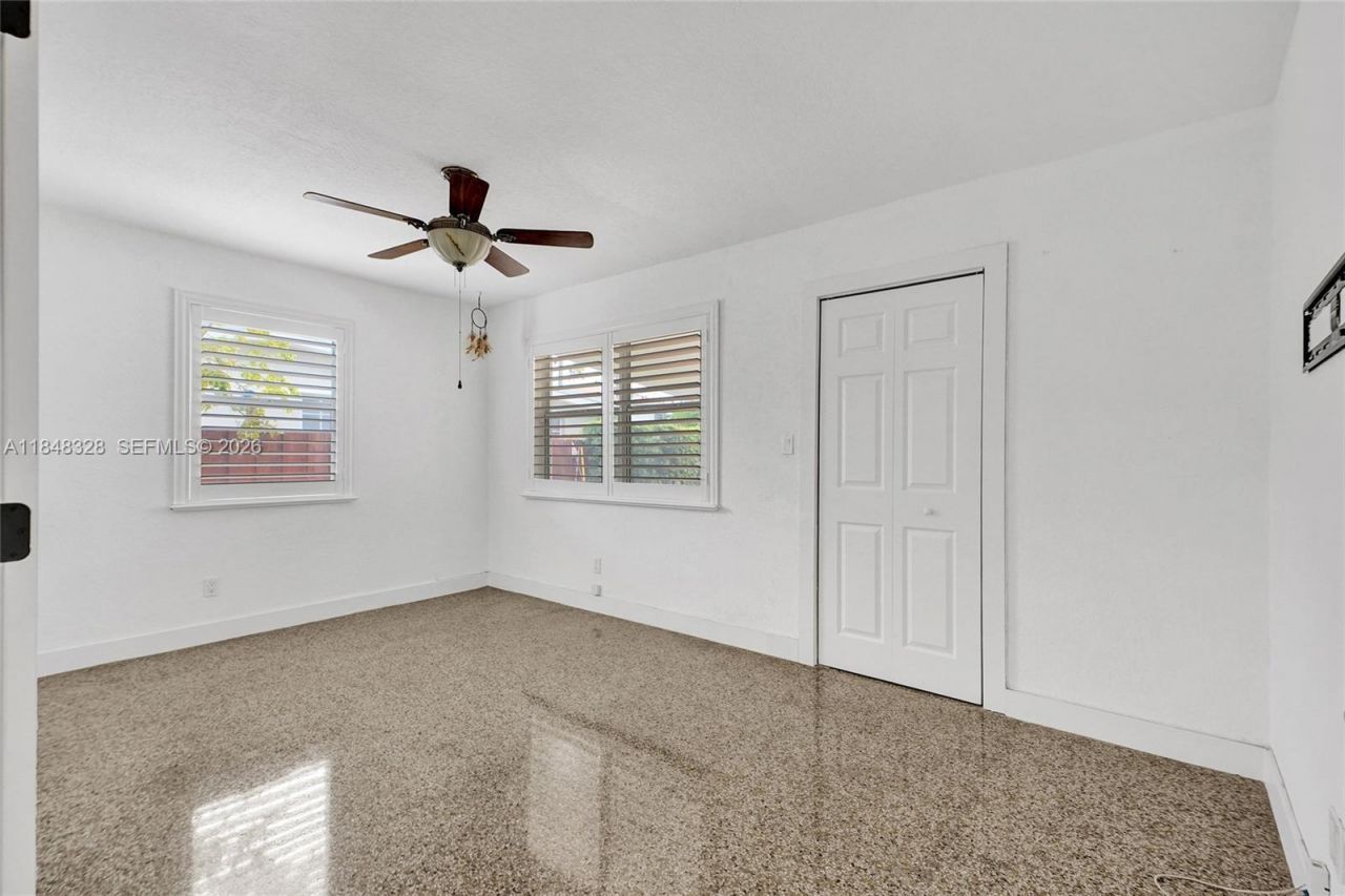 6525 SW 32nd St, Miami, FL 33155 Photo