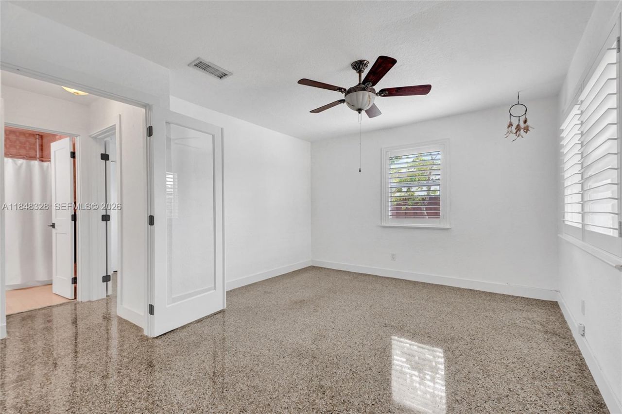 6525 SW 32nd St, Miami, FL 33155 Photo