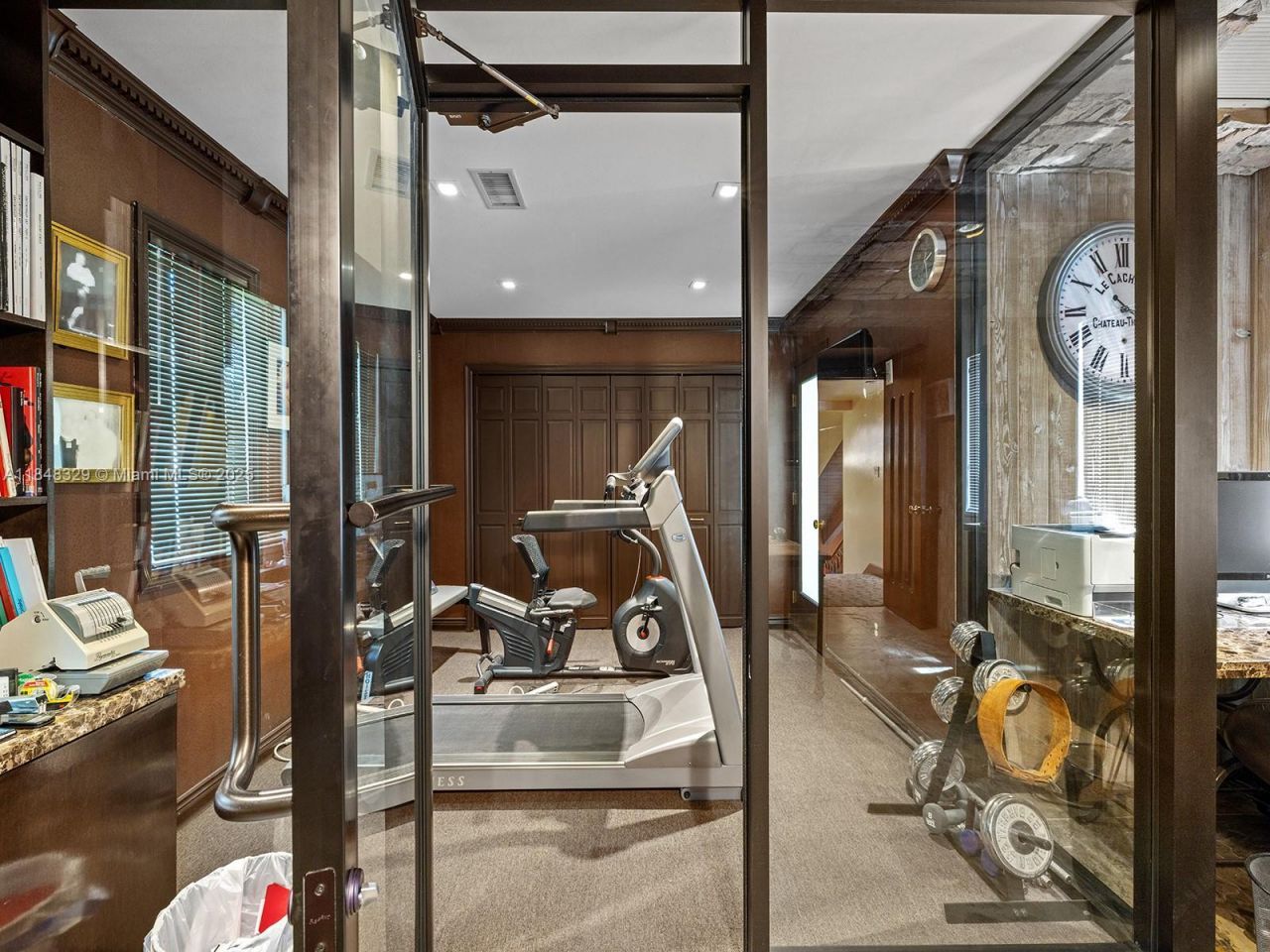 20251 W Oak Haven Cir, Miami, FL 33179 Photo