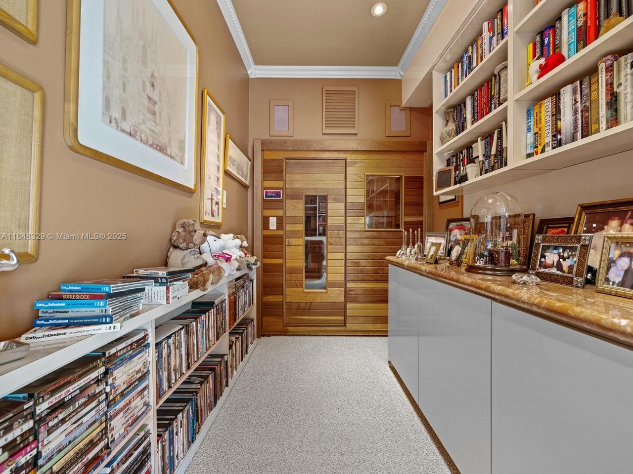 20251 W Oak Haven Cir, Miami, FL 33179 Photo