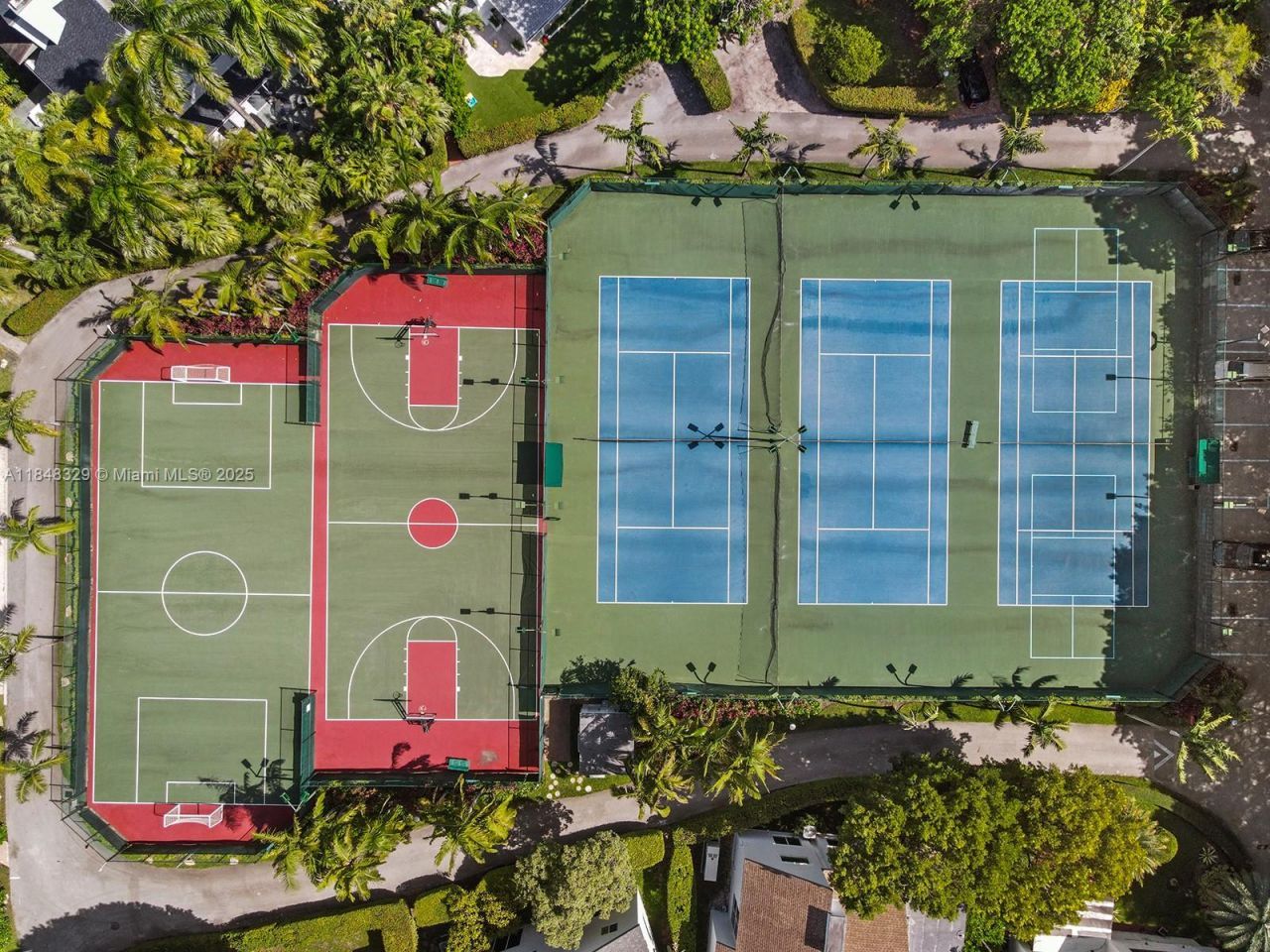 20251 W Oak Haven Cir, Miami, FL 33179 Photo