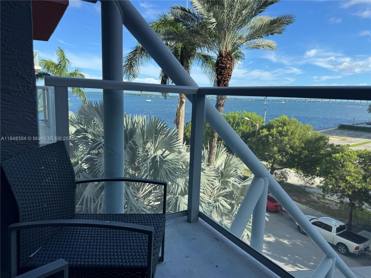 1155 Brickell Bay Dr, Unit 307, Miami, FL 33131 Photo