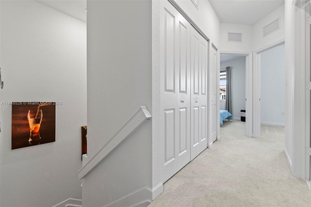 12625 NW 23rd Pl, Miami, FL 33167 Photo