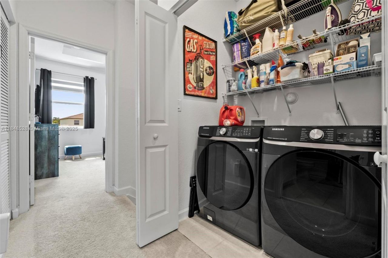 12625 NW 23rd Pl, Miami, FL 33167 Photo