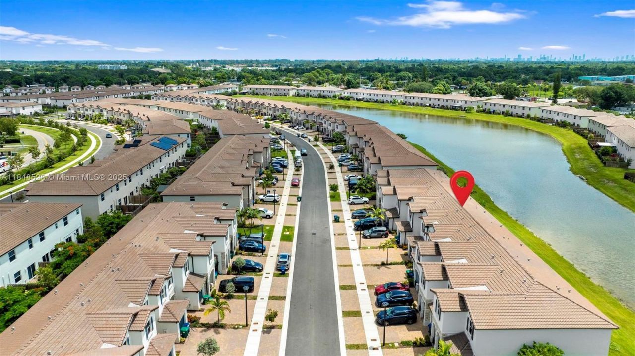 12625 NW 23rd Pl, Miami, FL 33167 Photo