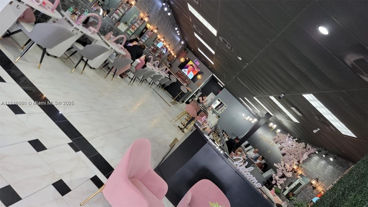 5220 Coconut Creek Pkwy, Margate, FL 33063 Photo