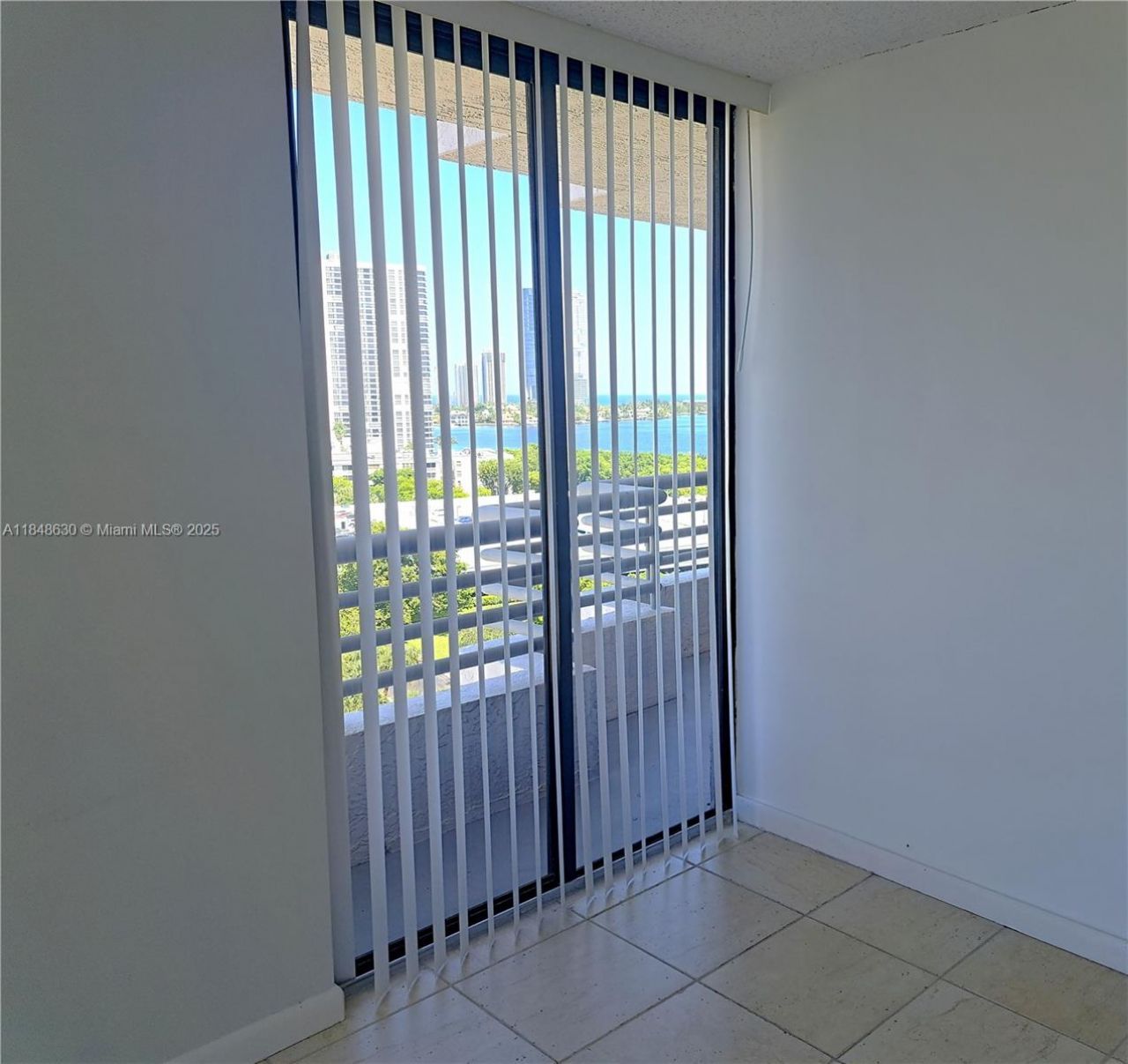 3300 NE 191 St, Unit 1207, Aventura, FL 33180 Photo