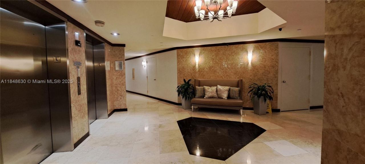 3300 NE 191 St, Unit 1207, Aventura, FL 33180 Photo