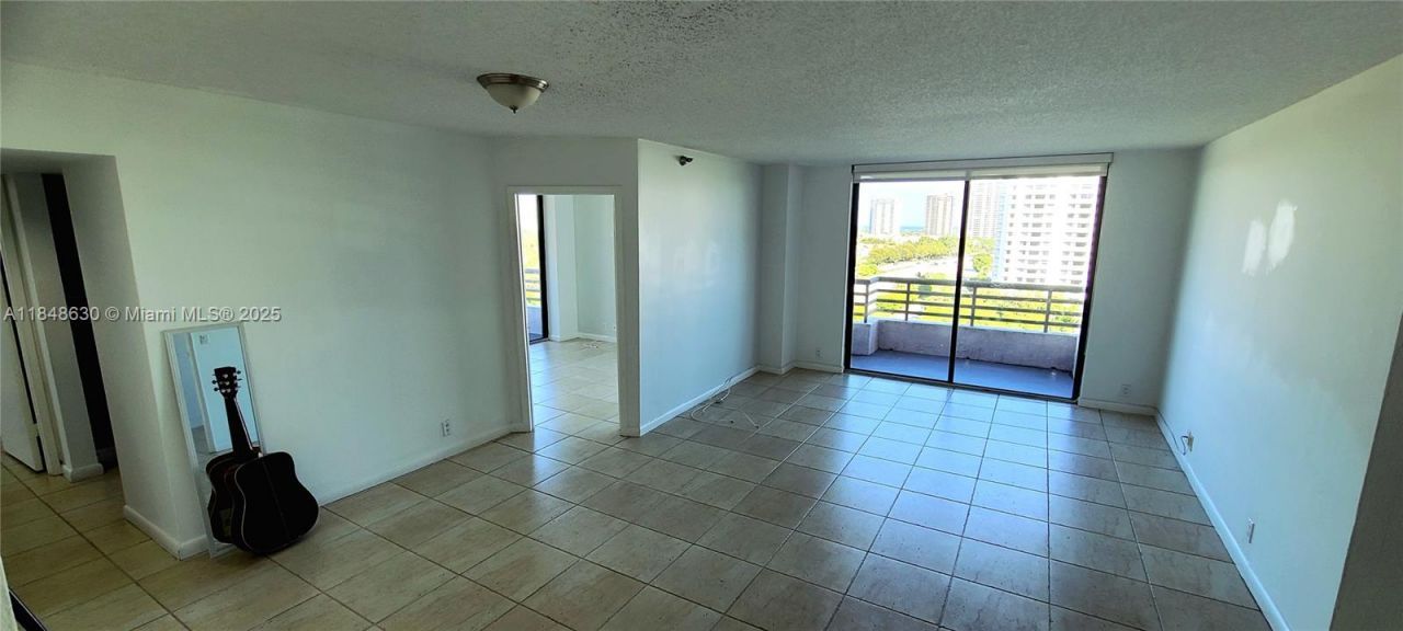 3300 NE 191 St, Unit 1207, Aventura, FL 33180 Photo