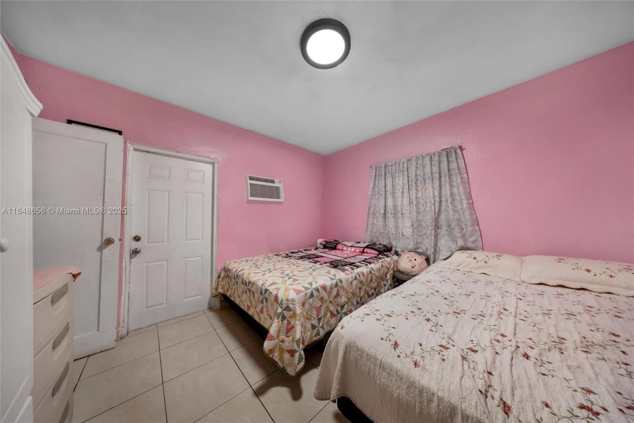 1858 SW 5th St, Miami, FL 33135 Photo