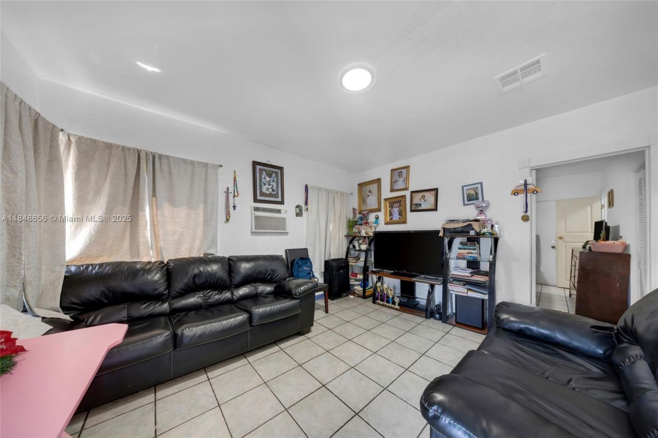 1858 SW 5th St, Miami, FL 33135 Photo