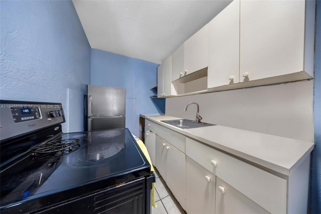 1858 SW 5th St, Miami, FL 33135 Photo