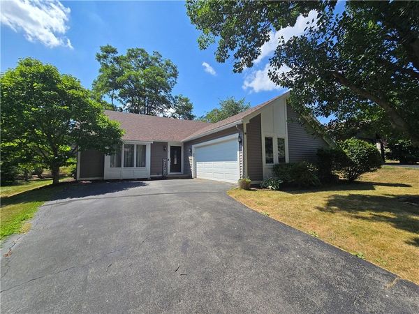 9 Hepatica Lane, West Henrietta, NY 14586