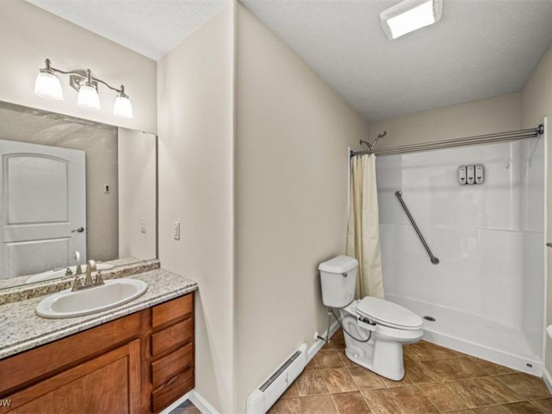 309 Woodland Way, Unit A, Jefferson, OH 44047 Photo 14