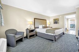 1105 S Ocean Blvd. photo 4