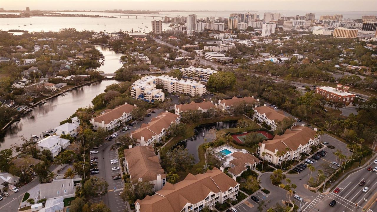 850 S Tamiami Trail, Unit 506, Sarasota, FL 34236 Photo