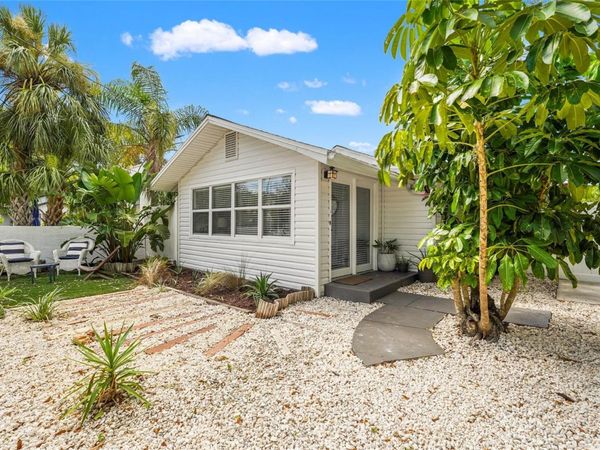 2705 2ND AVENUE W, BRADENTON, FL 34205