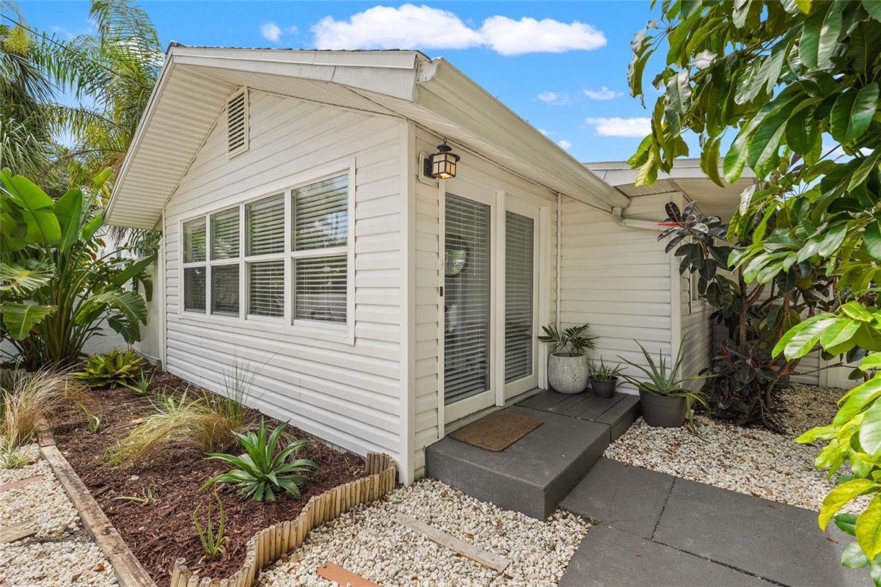 2705 2nd Avenue W, Bradenton, FL 34205 Photo