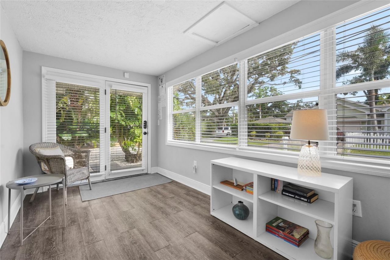 2705 2nd Avenue W, Bradenton, FL 34205 Photo