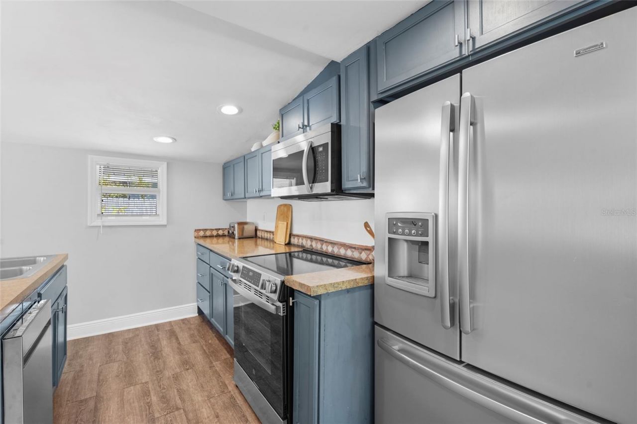 2705 2nd Avenue W, Bradenton, FL 34205 Photo