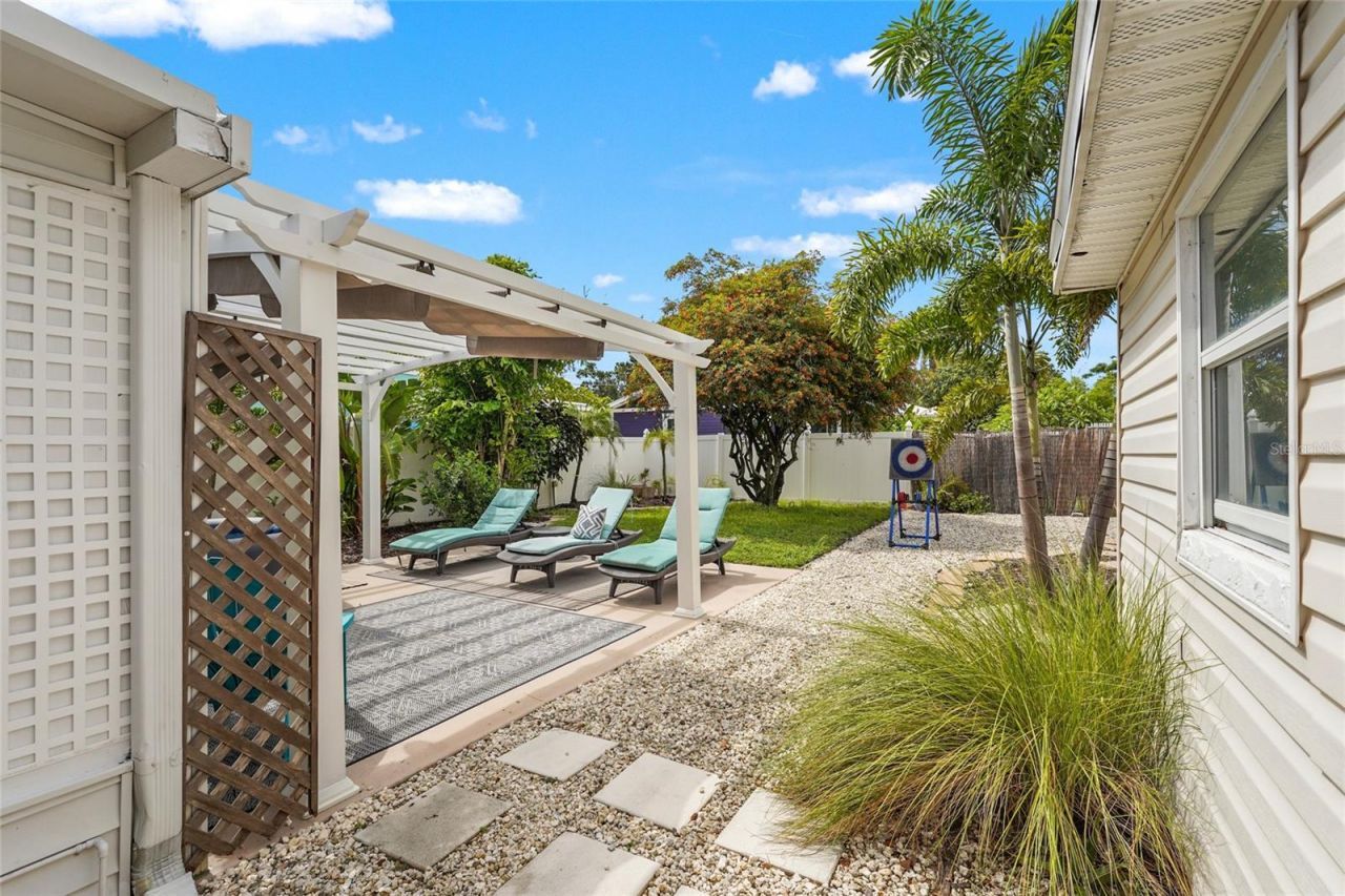 2705 2nd Avenue W, Bradenton, FL 34205 Photo