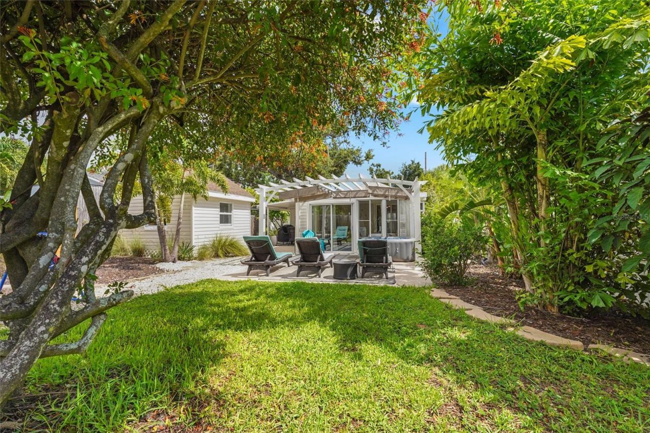 2705 2nd Avenue W, Bradenton, FL 34205 Photo