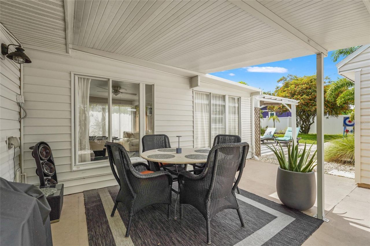 2705 2nd Avenue W, Bradenton, FL 34205 Photo