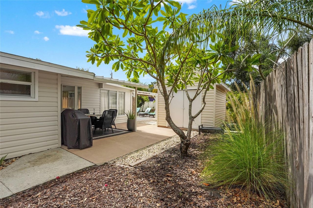 2705 2nd Avenue W, Bradenton, FL 34205 Photo