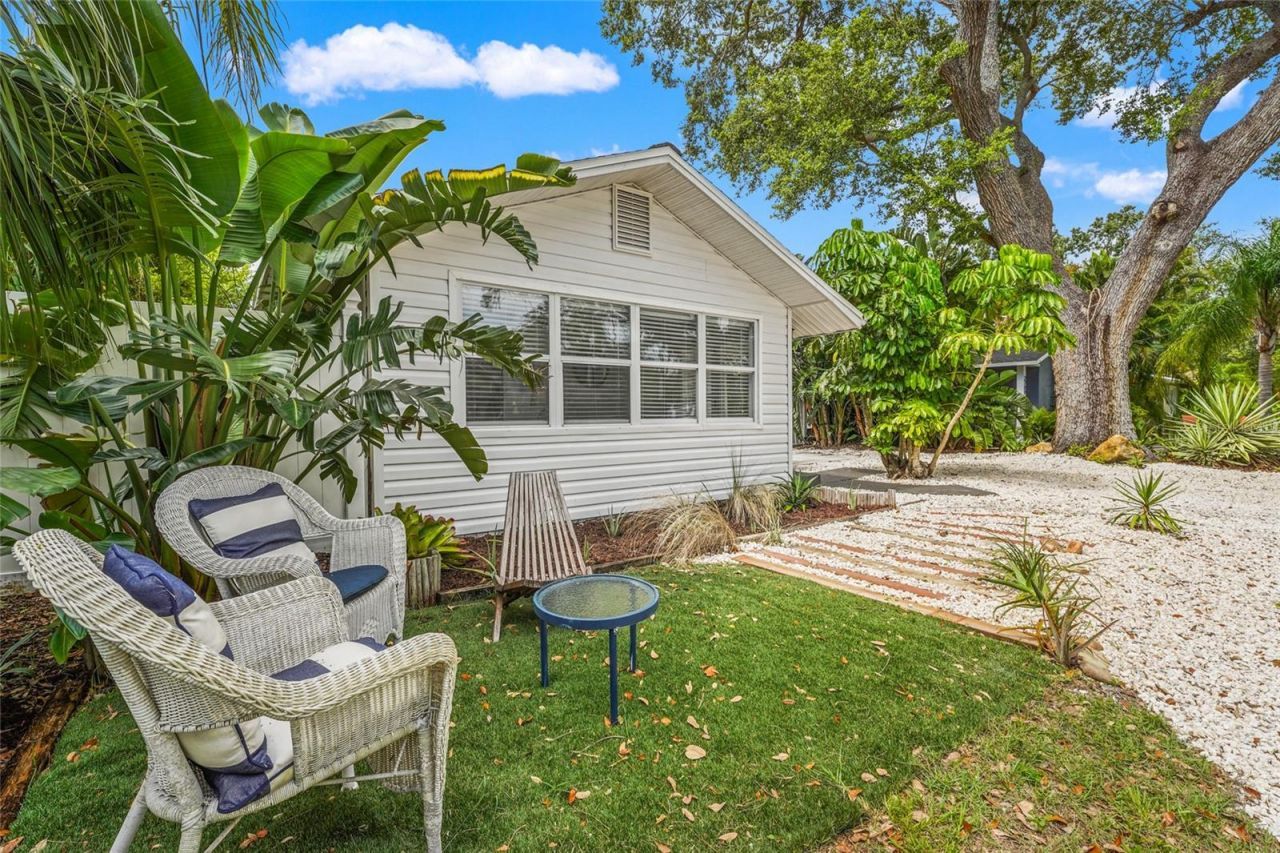 2705 2nd Avenue W, Bradenton, FL 34205 Photo