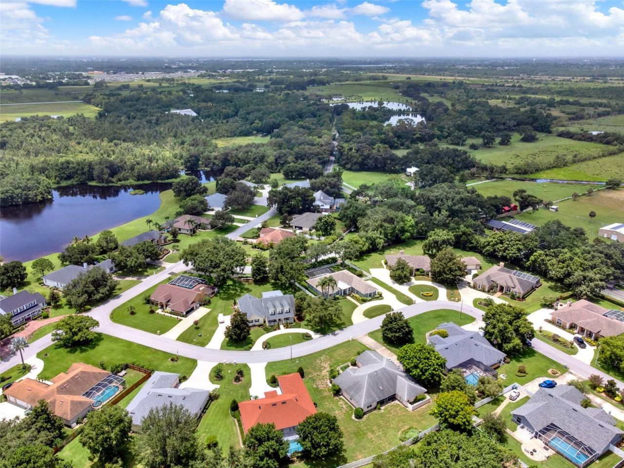 710 Heritage Drive Ne, Winter Haven, FL 33881 Photo