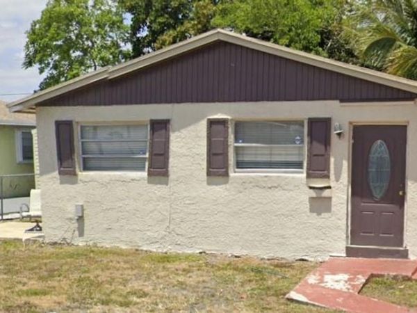 517 SW 10TH STREET, DELRAY BEACH, FL 33444