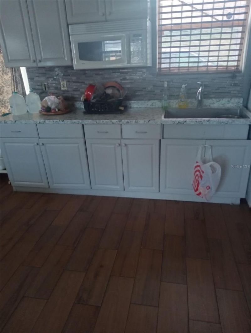 517 SW 10th Street, Delray Beach, FL 33444 Photo