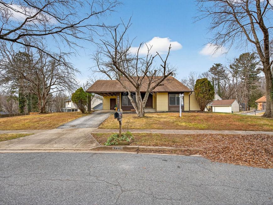 8801 Monmouth Drive, Upper Marlboro, MD 20772 Main Photo